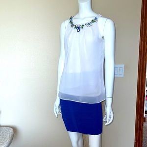 White House Black Market, women top size S